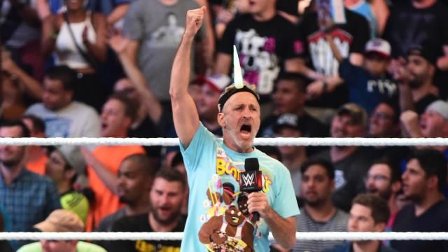 Jon Stewart's WWE SummerSlam Segments, Big International Star Backstage ...