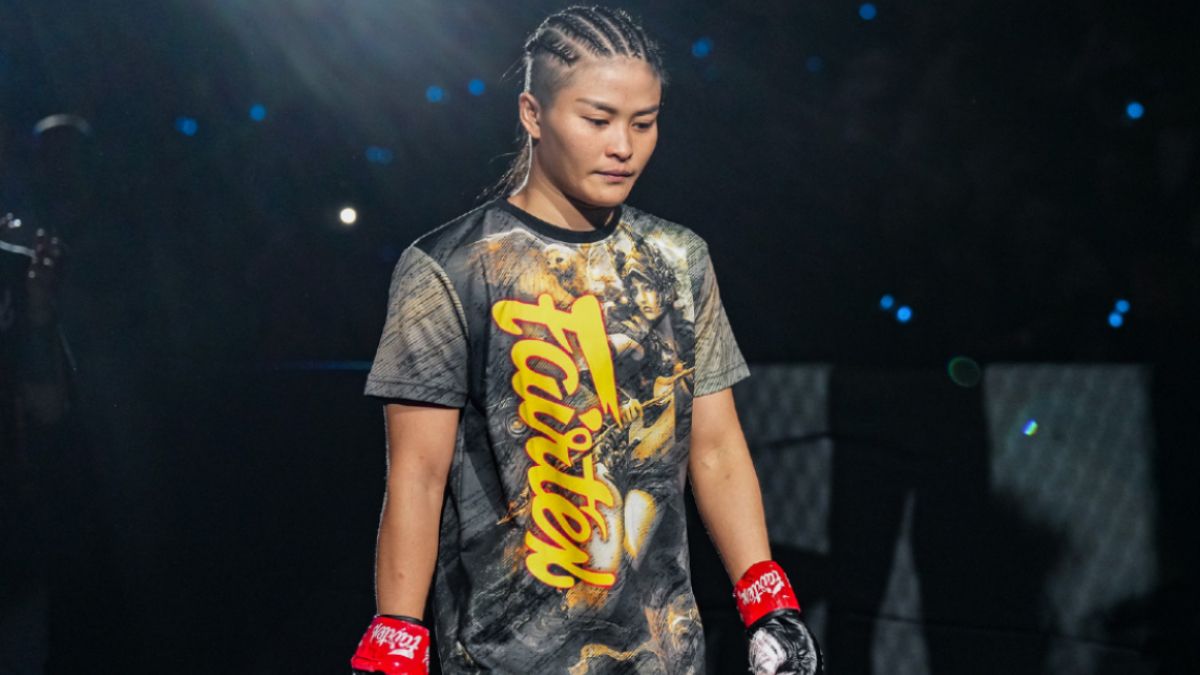 Stamp Fairtex Out Of June Title Defense & September Denver Fight After Serious Knee Injury